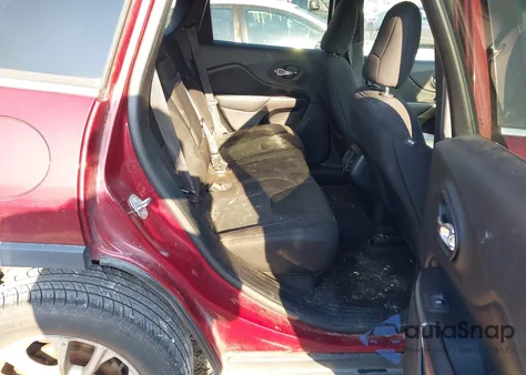 2019 Jeep Cherokee Latitude Fwd from USA, damaged, VIN 1C4PJLCB9KD325901